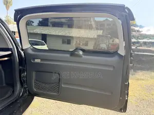Toyota Vanguard 2013 Black