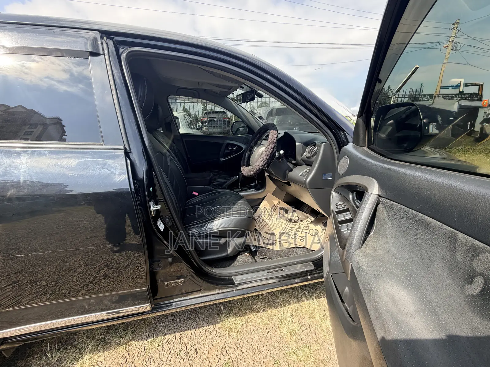 Toyota Vanguard 2013 Black