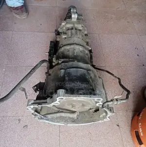 Gearbox Mazda Bongo/Nissan Vanette F8