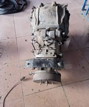 Gearbox Mitsubishi Canter 4m40