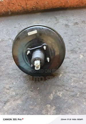 Brake Booster Mitsubishi Fuso Canter 4p10