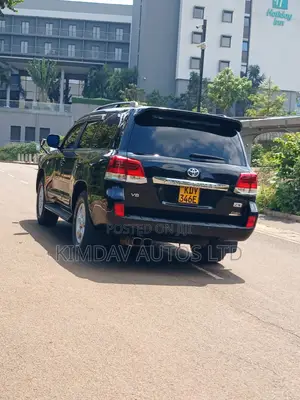 Toyota Land Cruiser 2008 Black