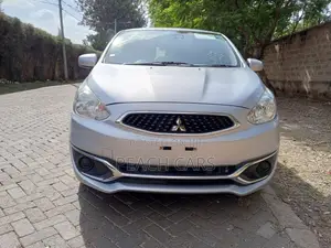 Mitsubishi Mirage 2018 Silver