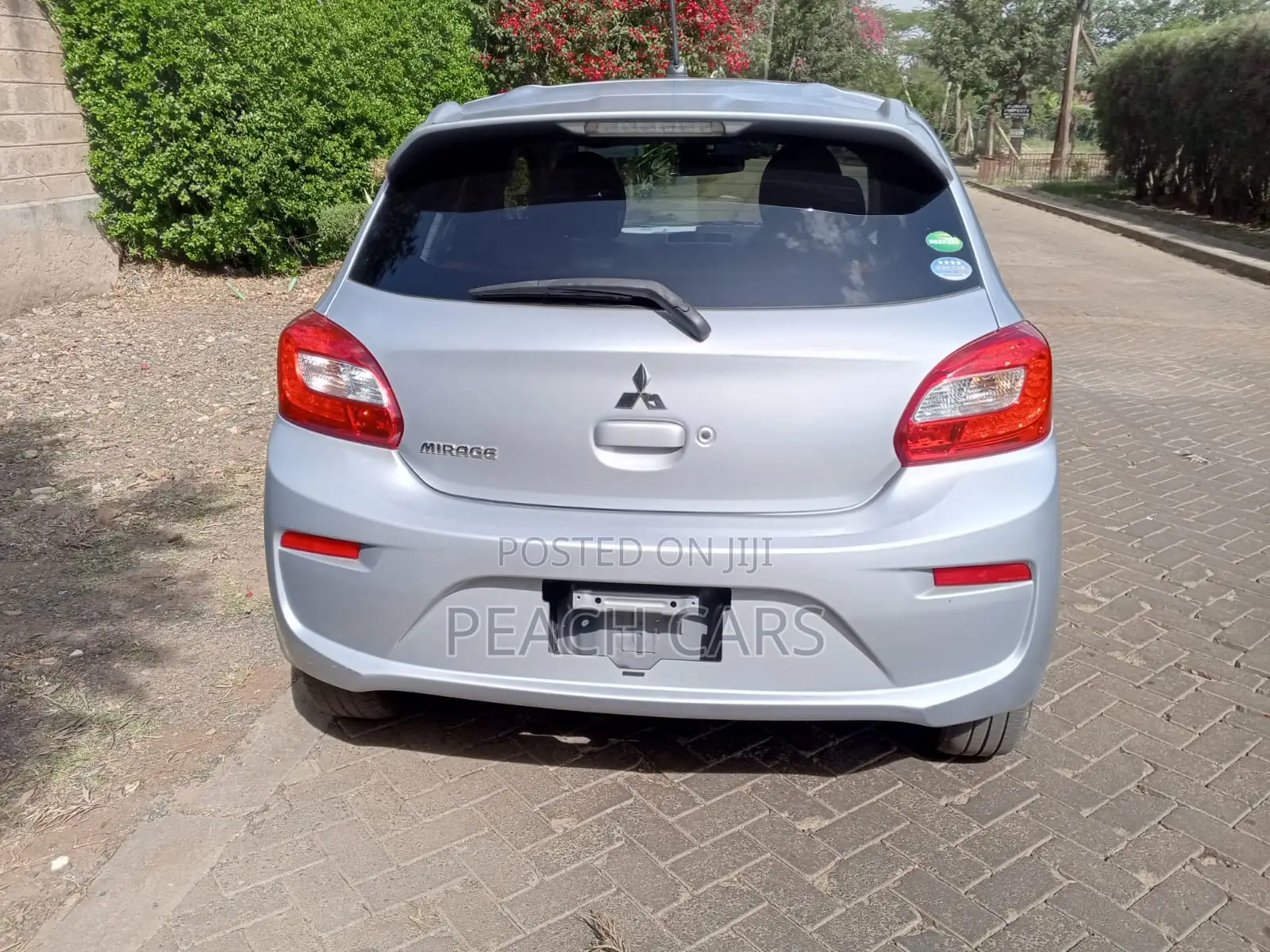 Mitsubishi Mirage 2018 Silver