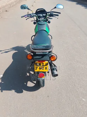 Bajaj Boxer 150 UG 2016 Red