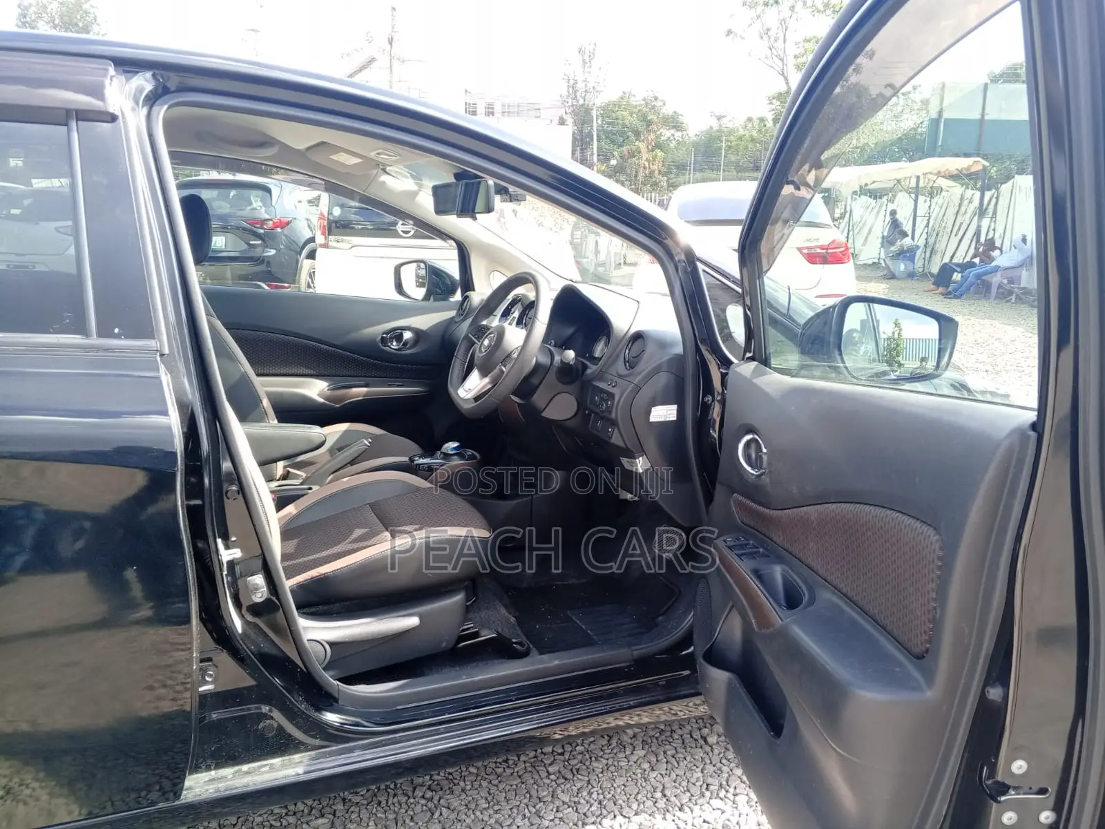 Nissan Note 2018 Black