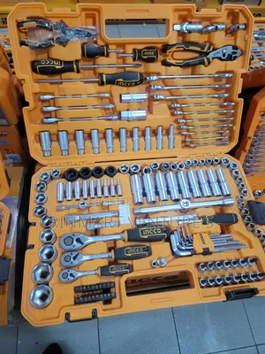 Ingco 142 Piece Sockets/Hand Tools Kit
