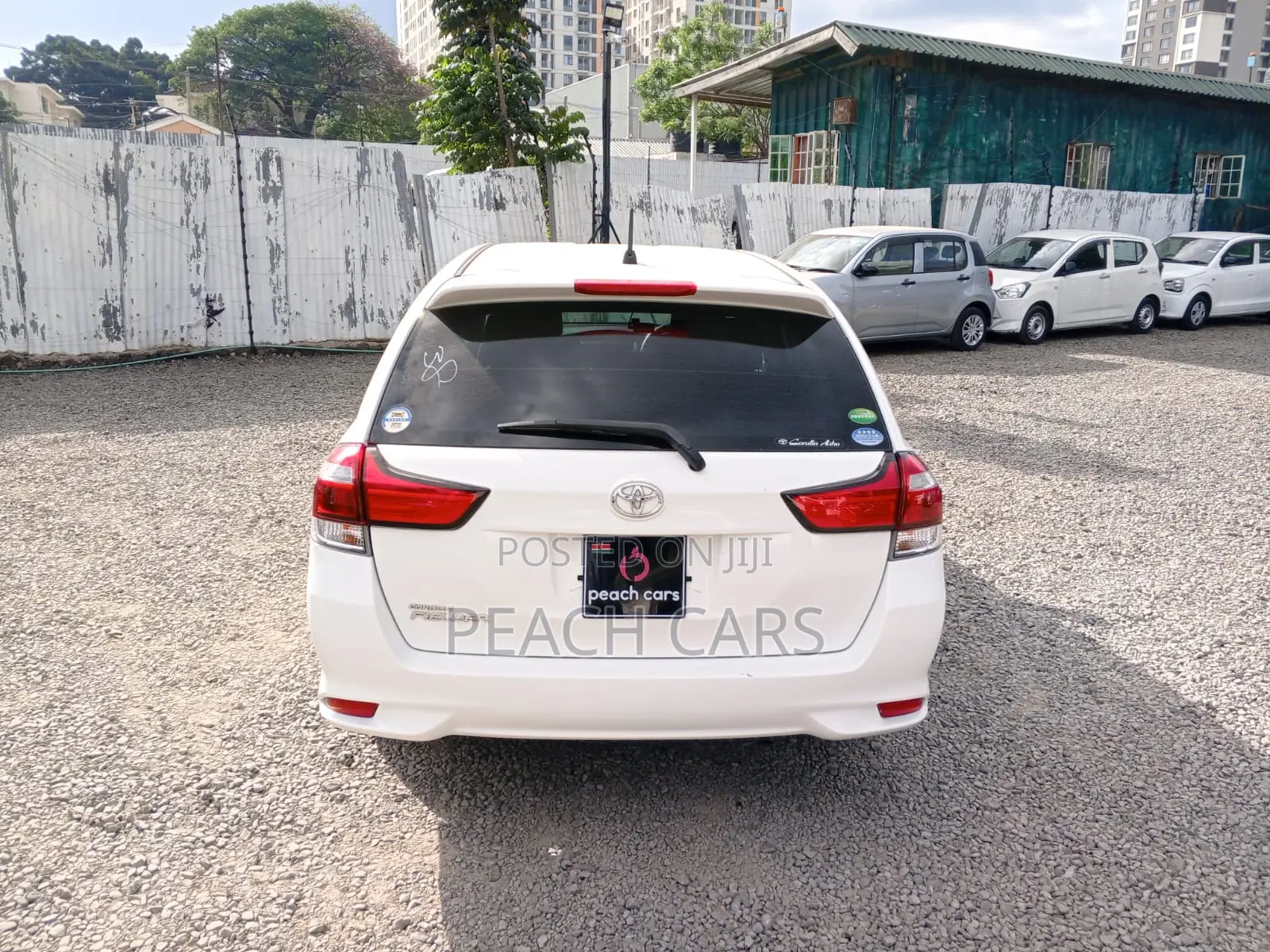 Toyota Corolla Fielder 2018 White