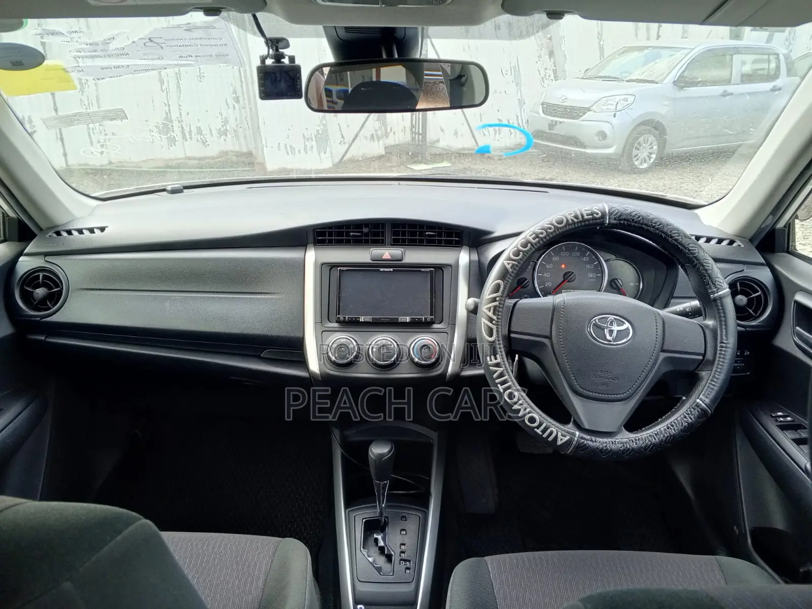 Toyota Corolla Fielder 2018 White