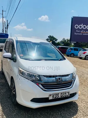Honda Freed 2017 White