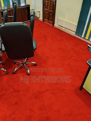 Elegant Red Vip Carpet for Executive Boardrooms