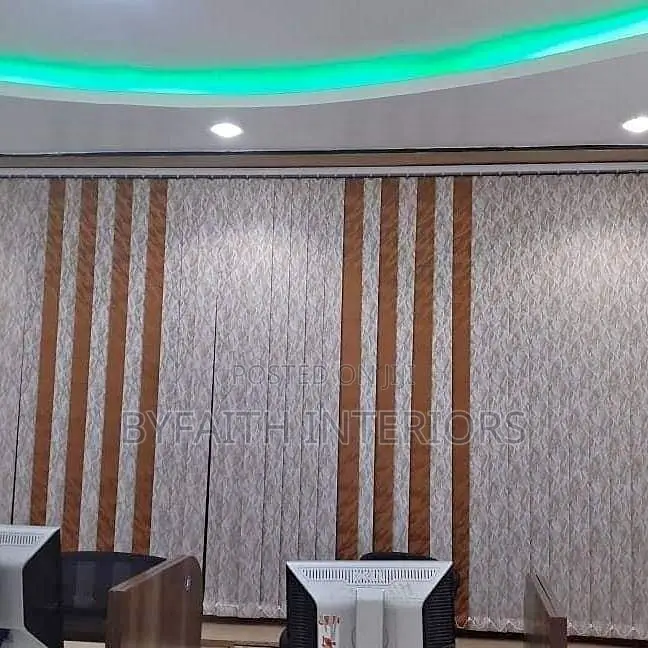 Heavy Fabric Office Blinders