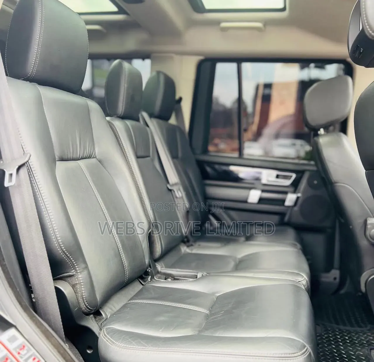 Land Rover Discovery 2016 Black