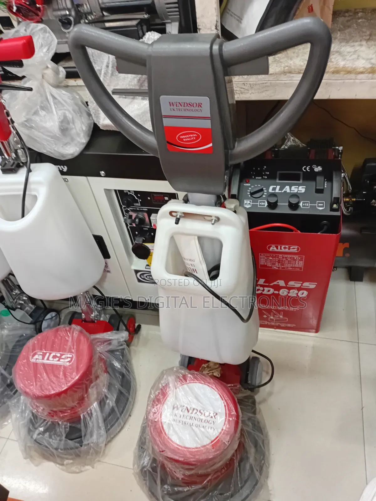 Highly Versatile Windsor Floor Scrubber