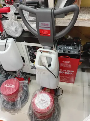 Highly Versatile Windsor Floor Scrubber