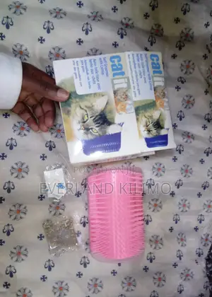 Catit Self Groomer