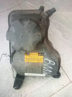 Coolant Reservoir Bottle BMW 320i