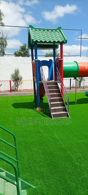 Synthetic Turf Flooring for Homes and Commercial Spaces