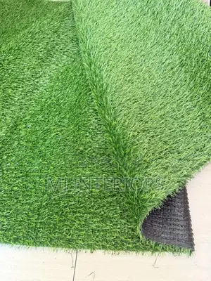 Artificial Grass Flooring for Modern Residential Gardens