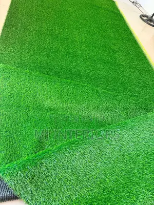Artificial Grass Carpet for Residential Garden Upgrades