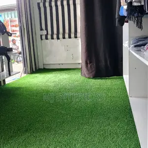 Artificial Grass Flooring for Luxury Outdoor Makeovers