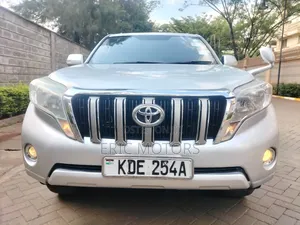 Toyota Land Cruiser Prado 2015 Silver