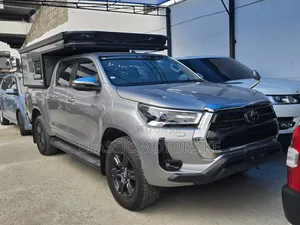 Toyota Hilux Revo Double Cab Deisel 2.4 AWD 2022 Gray