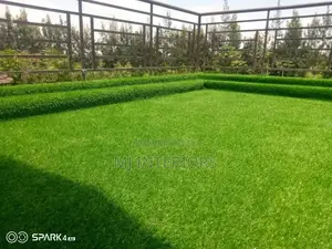 Synthetic Grass Carpet for Balcony Rooftop Design