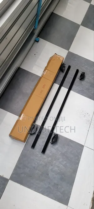 Universal Roof Cargo Crossbar