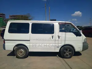 Nissan Vanette 2005 White