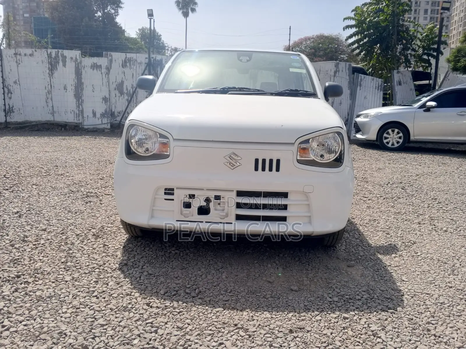 Suzuki Alto 2018 White