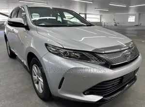 Toyota Harrier 2.0 2019 Silver