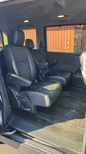 Honda Stepwgn 2019 Gray