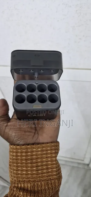 Caisi 8 In Universal Carger For Aa Battery
