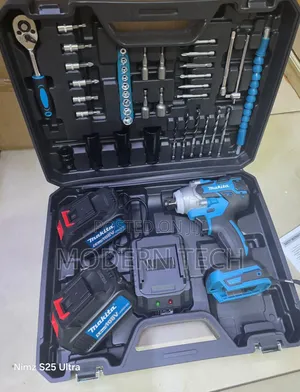 Makita Electric Impact Wrench 108v With Complete Tool Set