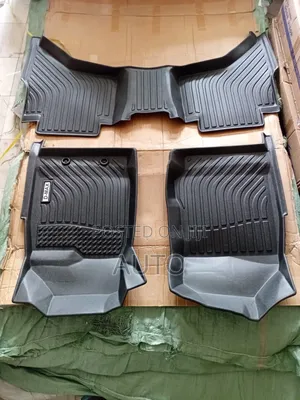 Isuzu D-Max Tpe Floor Mats | Heavy Duty Waterproof All-Weather Car Mat
