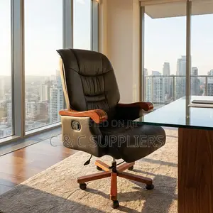 Modern Executive Swivel Boss Chair.