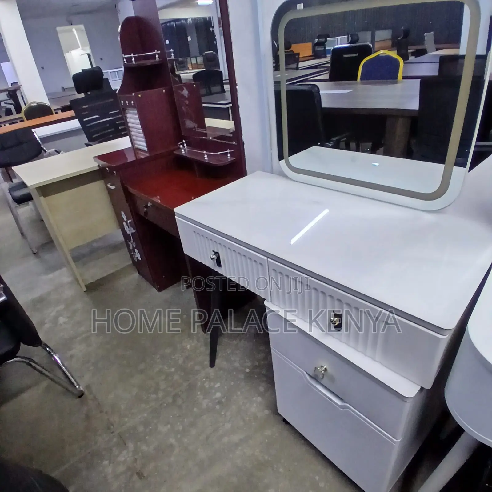 Dressing Table: White Vanity Desk With Red Interior and Marble Top