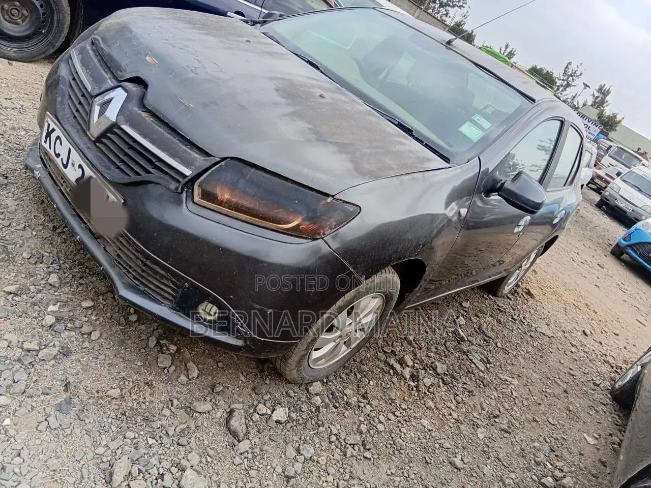 Renault Logan 2016 Black