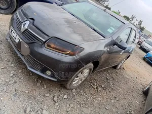 Renault Logan 2016 Black