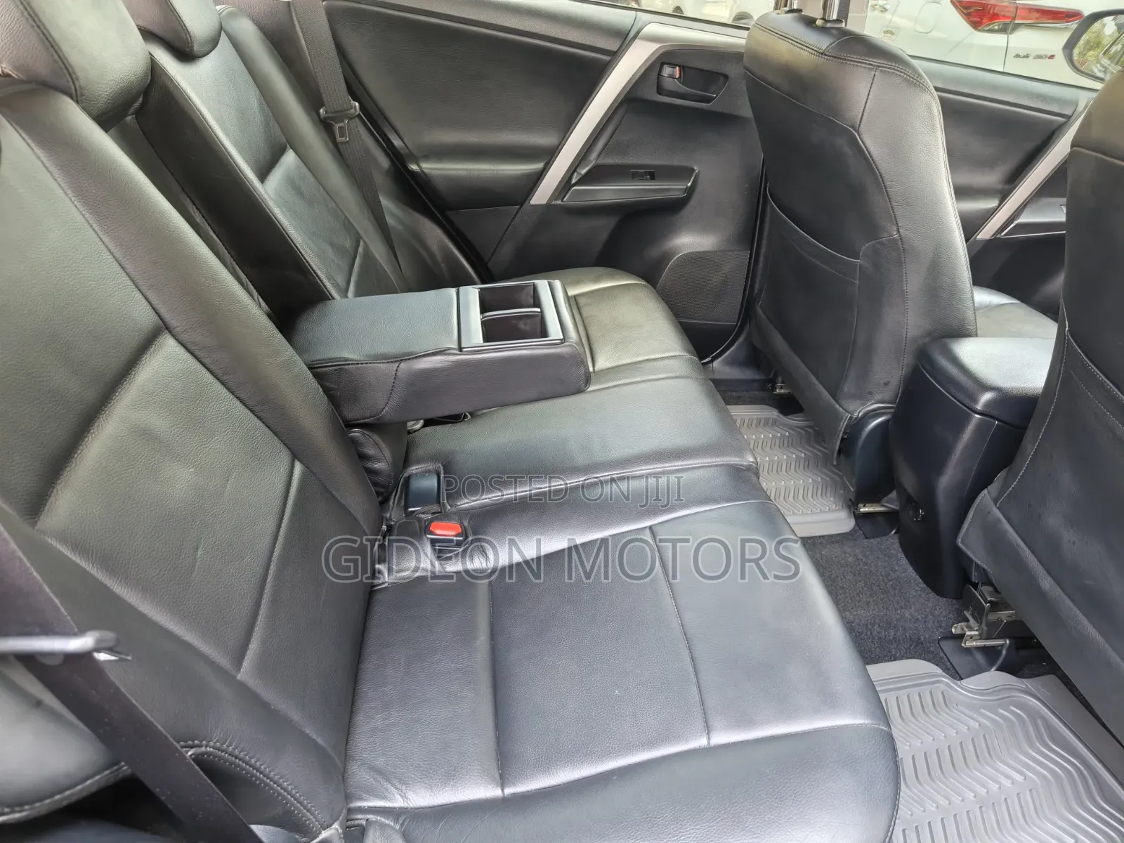 Toyota RAV4 2019 Gray
