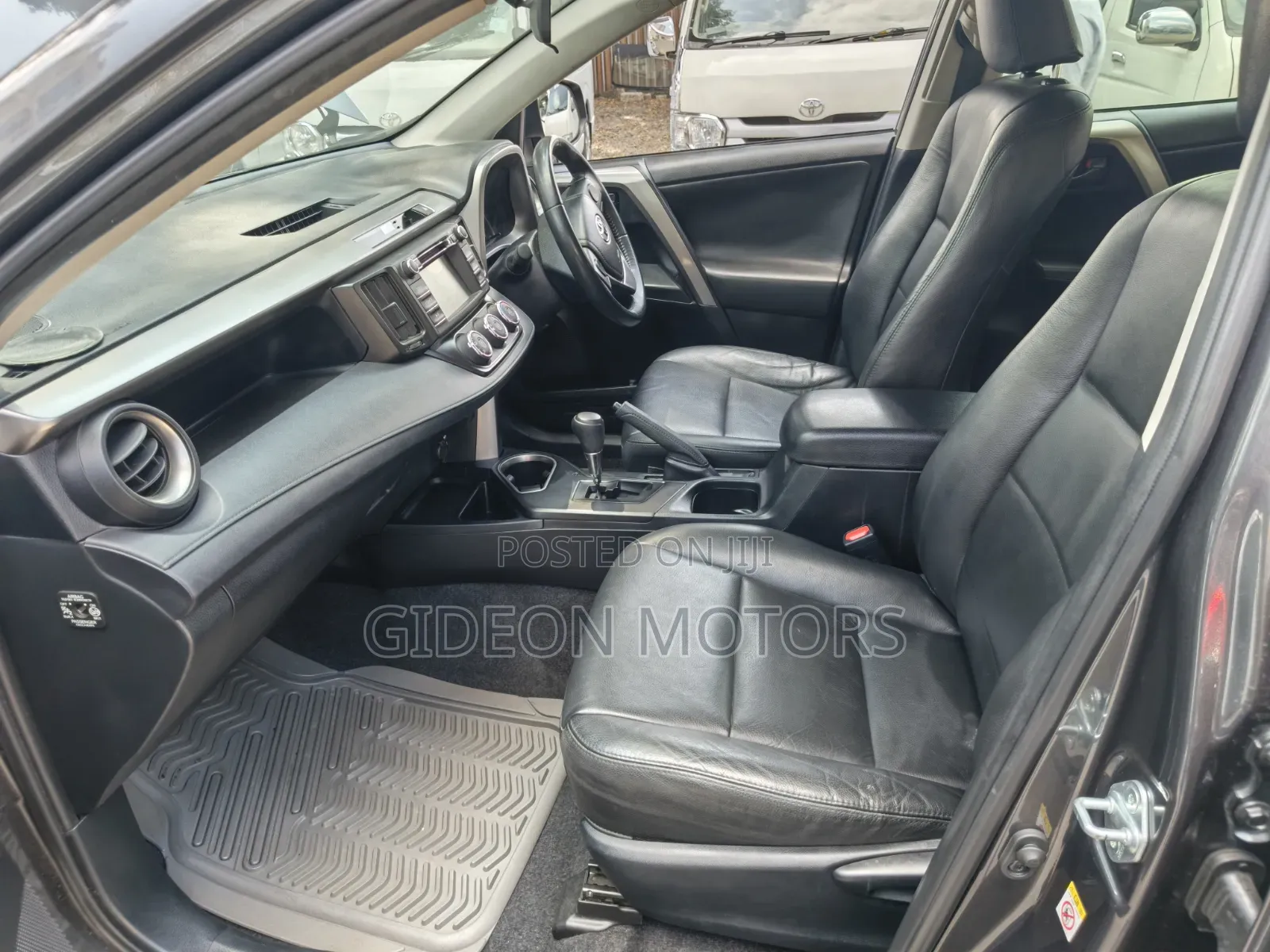 Toyota RAV4 2019 Gray