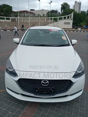 Mazda 2 2019 White
