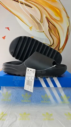 Adidas Yeezy Slides