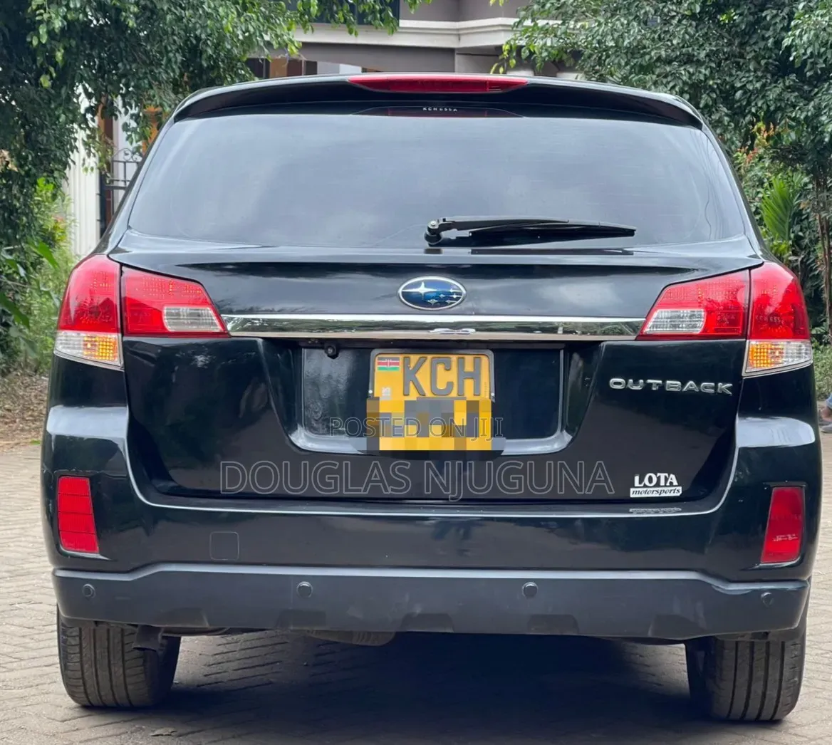 Subaru Outback 2009 Black