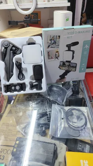 Ay-49 Professional Video-Making Kit / Vlog Set for Phones