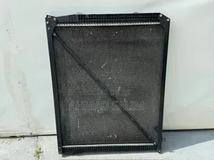 Mercedes Benz 3340 Actros Radiator