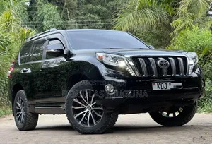 Toyota Land Cruiser Prado 2016 Black