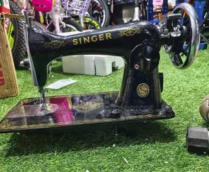 Model 15 Singer With Imported Table