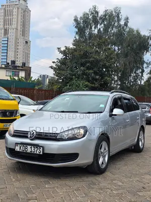 Volkswagen Golf 2012 Silver